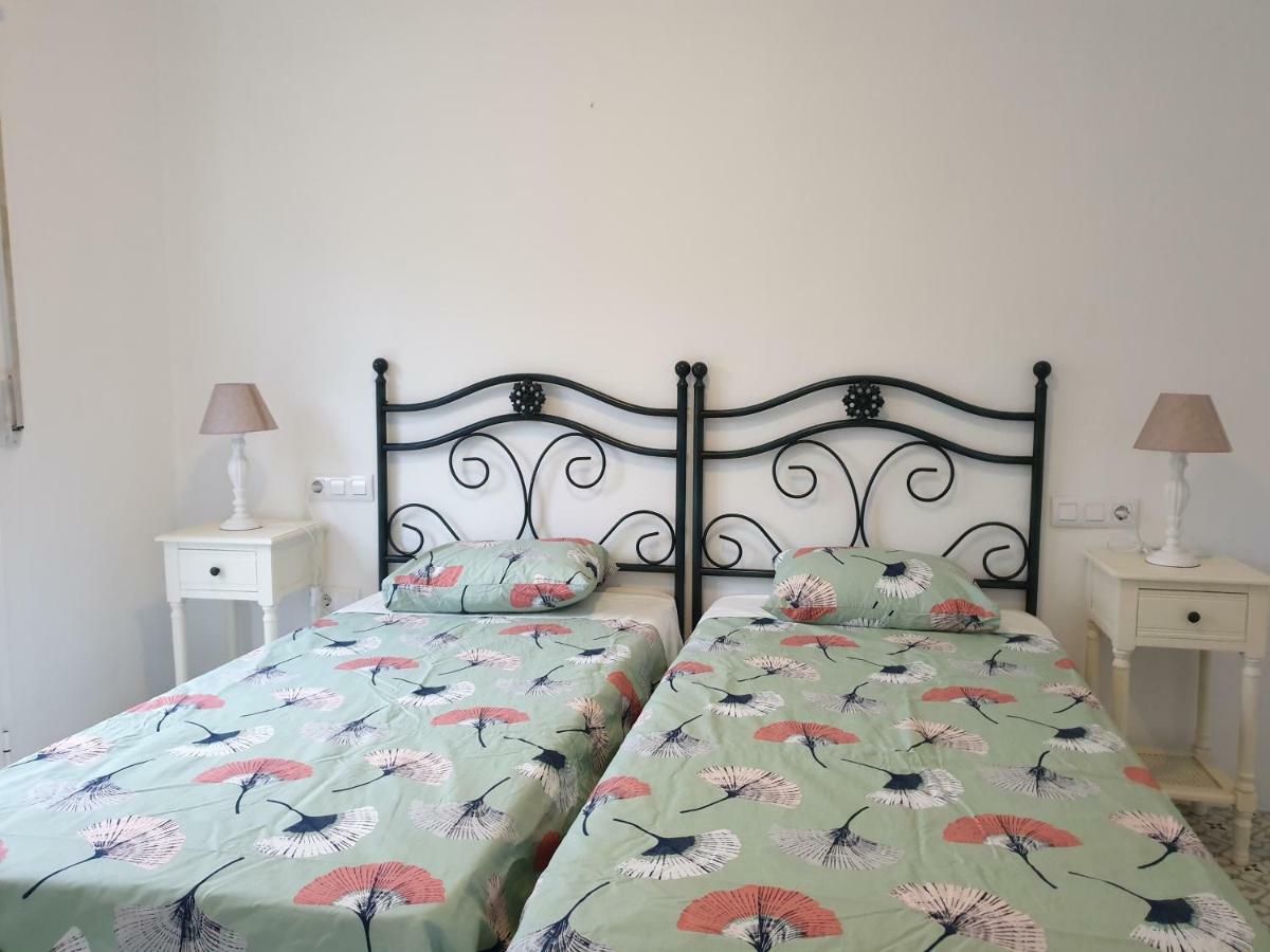 Apartamentos Alma Y Lola 弗里希利亚纳 外观 照片
