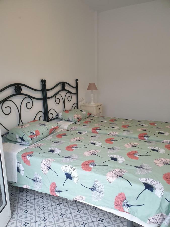 Apartamentos Alma Y Lola 弗里希利亚纳 外观 照片