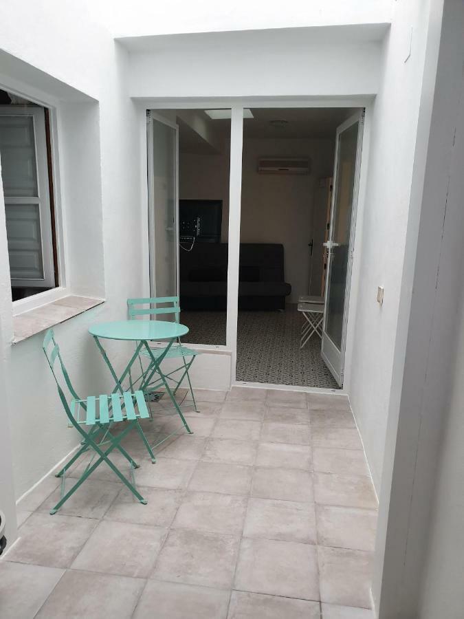 Apartamentos Alma Y Lola 弗里希利亚纳 外观 照片