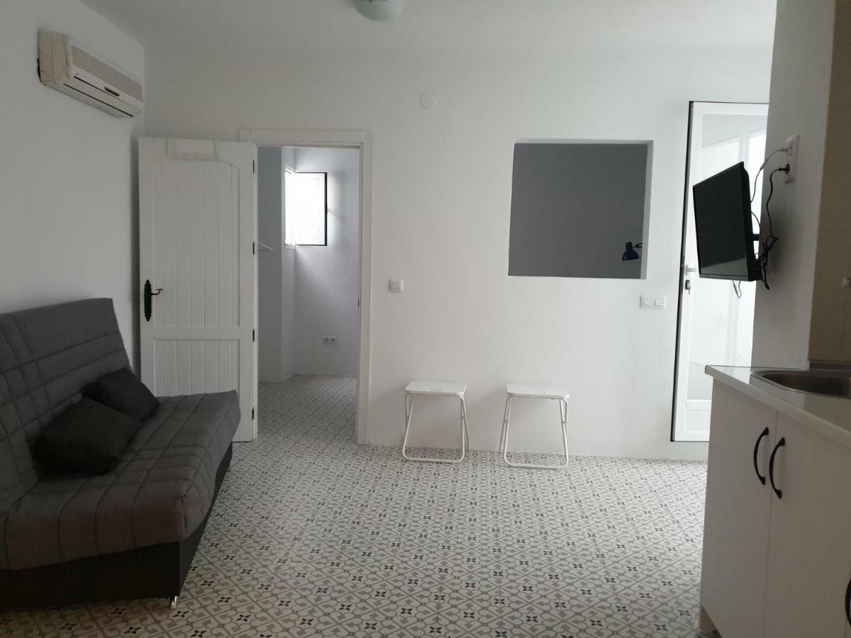 Apartamentos Alma Y Lola 弗里希利亚纳 外观 照片